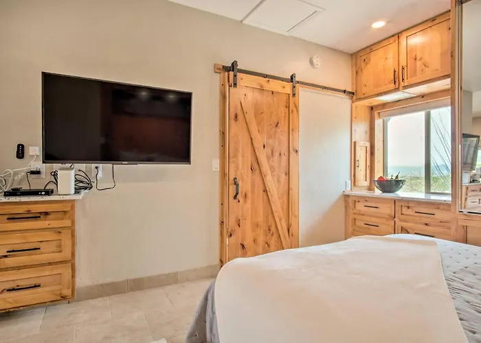 ~ 10 Mi To Downtown & U Of A Apartament Tucson